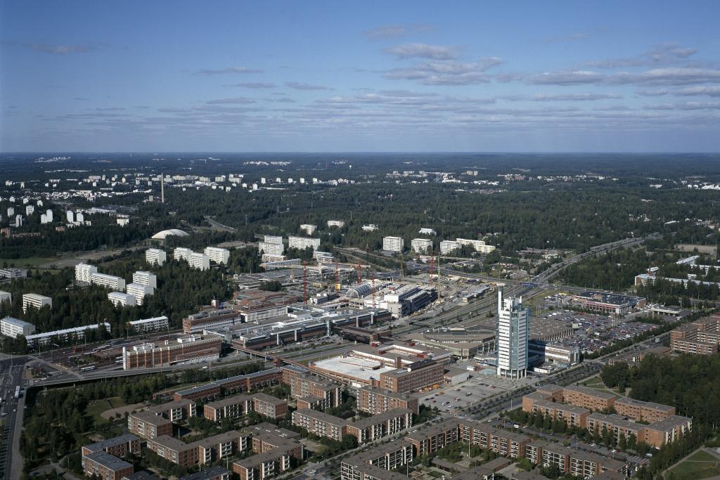 Itäkeskus ilmasta kuvattuna vuonna 1990. Kuvaaja: Helsingin kaupunginmuseo / Scan-foto