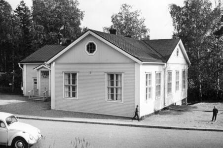Hiihtäjäntien kansakoulu, Herttoniemi