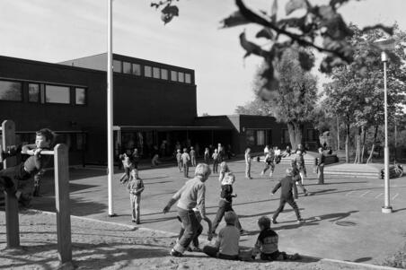 Välitunti Itä-Pakilan ala-asteella