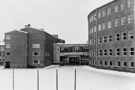 Koulu, Mäkelänkatu 93