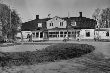 Puotinkylän kartano, päärakennus