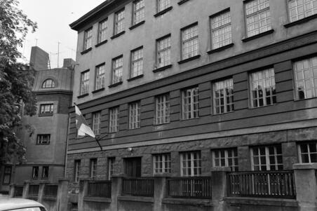Tehtaanpuiston yhteiskoulu