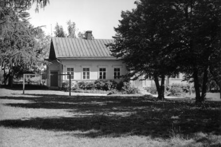 Etelä-Kaarelan kansakoulu