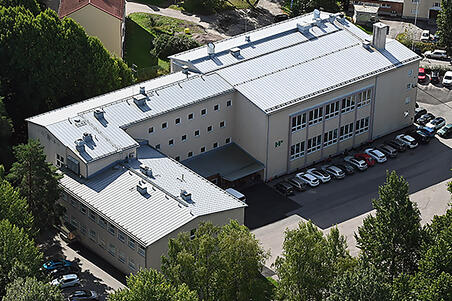 Kuva Pohjois-Haagan yhteiskoulun nykyisestä koulurakennuksesta