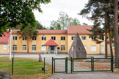 Toivolan koulu