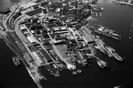 Katajanokan kärki oli vuonna 1973 ihan eri muotoinen kuin nykyään.