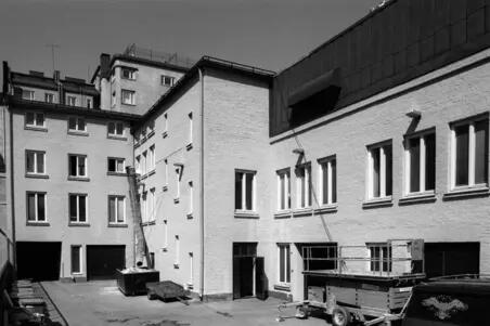 PURETTU: Liisankatu 14, piharakennus Helsinki; Liikuntahalli, entinen Yleisradio, entinen Suomen Filmiteollisuus Oy