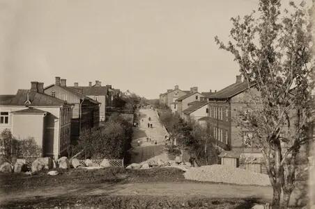 Vaasankatu 20, 18, 16, 14, 29, 27, 25, kuvattu Fleminginkadulta.