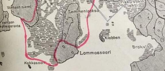 Yksityiskohta kartasta, jossa näkyy silloinen Latokartanonlahti eli nykyinen Vanhankaupunginlahti, Lammassaari, Kuusisaari, Vanhakaupunki ja Pikku-Viikin pellot.