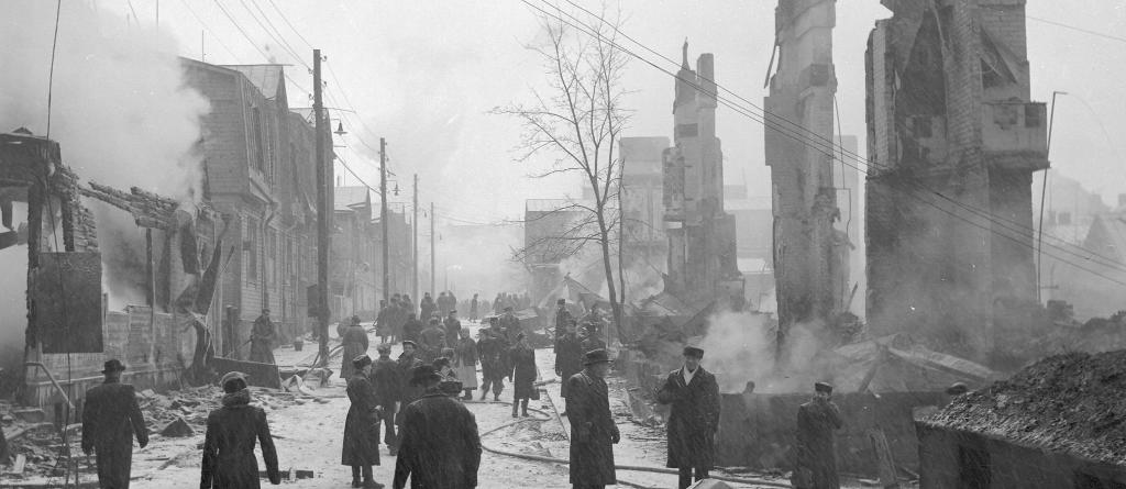 Helsingin Suurpommitukset 1944 | Helsingin Kaupunki