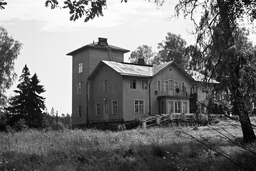 Nordsjön kartano 24.7.1970

 Kuvaaja: Helsingin kaupunginmuseo / J. Peltonen