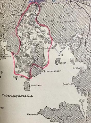 Yksityiskohta kartasta, jossa näkyy silloinen Latokartanonlahti eli nykyinen Vanhankaupunginlahti, Lammassaari, Kuusisaari, Vanhakaupunki ja Pikku-Viikin pellot.