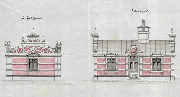Kaksi julkisivupiirustusta matalasta, koristeellisesta julkisesta käymälärakennuksesta. Rakennuksen päämateriaali on punatiili.