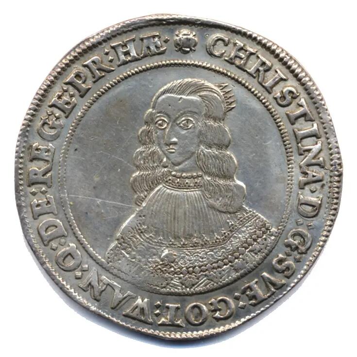 Etusivu: lyhennelmä kirjoituksesta CHRISTINA DEI GRATIA SVECORUM GOTHORUM VANDALORUMQUE DESIGNATA REGINA ET PRINCEPS HAEREDITARIA. Muotokuva. 