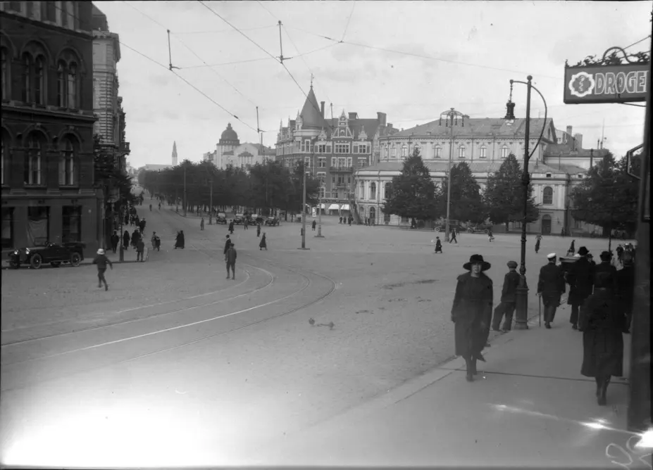Erottaja 1920-luvun lopulla