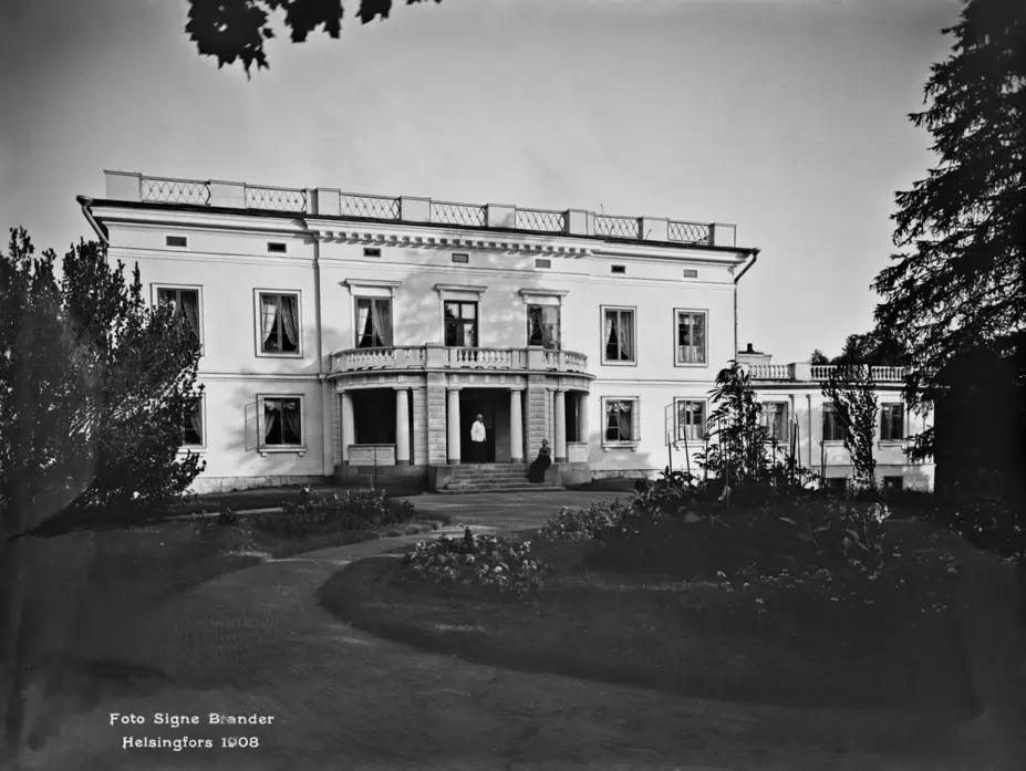 Munkkiniemen kartanon päärakennus