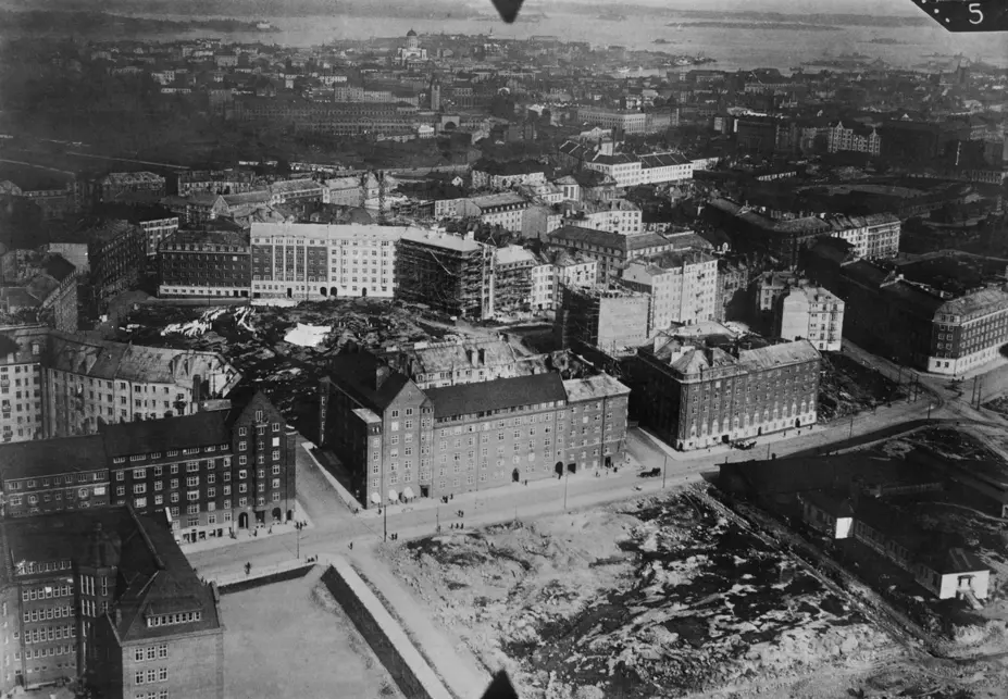 Främre Tölö på flygbild