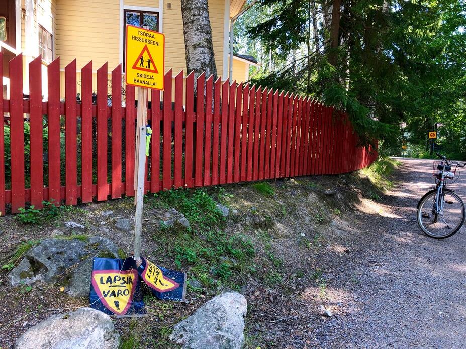 Trafikskylt på slang