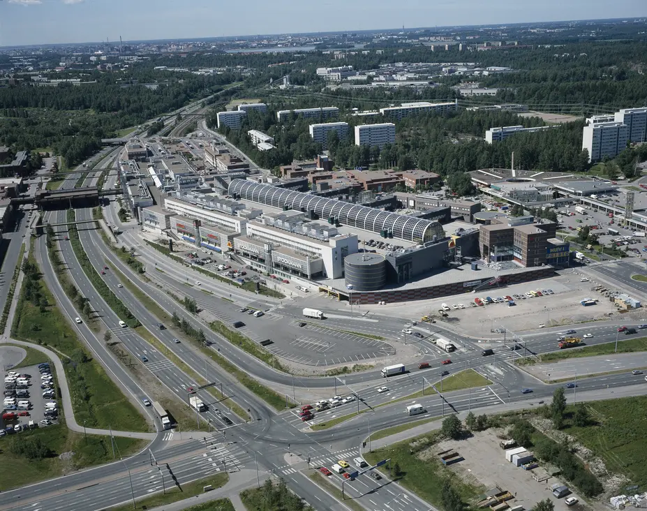 Itis på flygbild efter ombyggnaden av år 1994