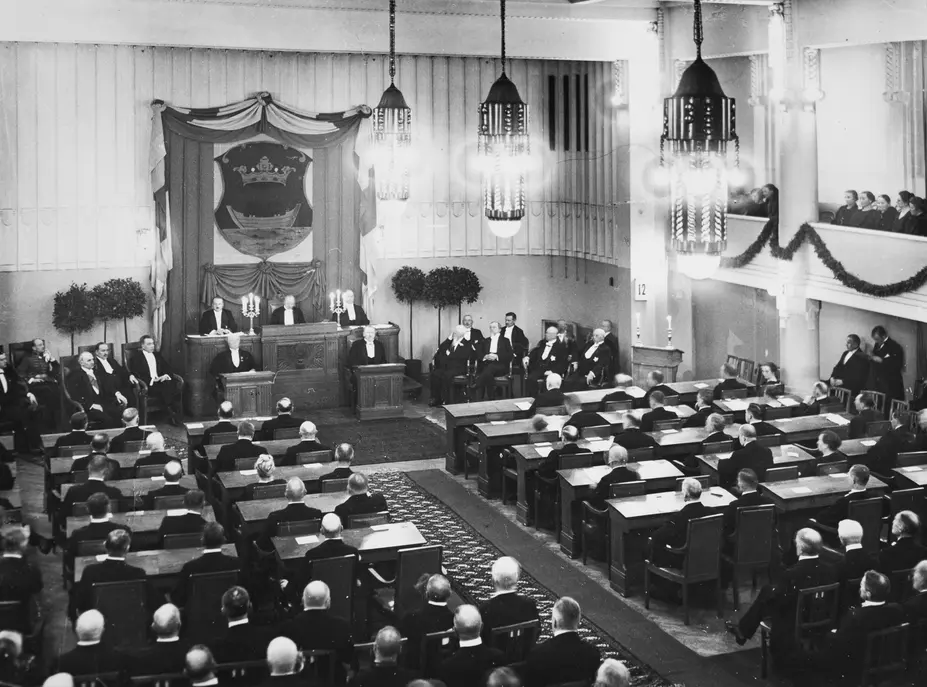 The City Council’s 50th anniversary session
