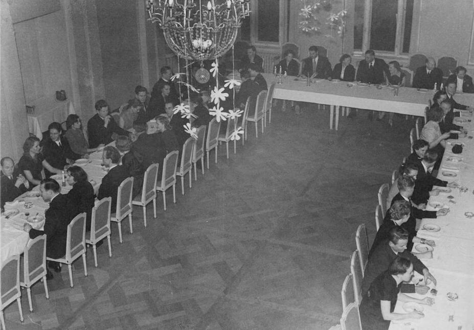 Aero Oy:n lento-osaston uudenvuoden juhlat