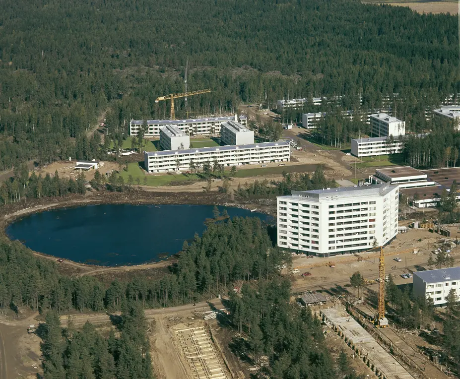 Kangaslampi i Nordsjö under byggnad