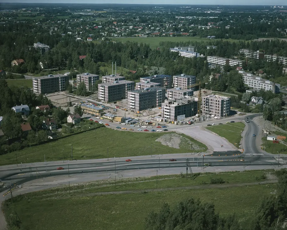 Pukinmäki, Säterintie 1976