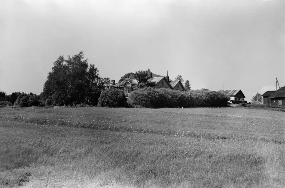 Kaarelan kartanon rakennuksia 1960-luvulla