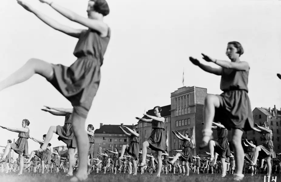 Gymnastikfest i Tölö