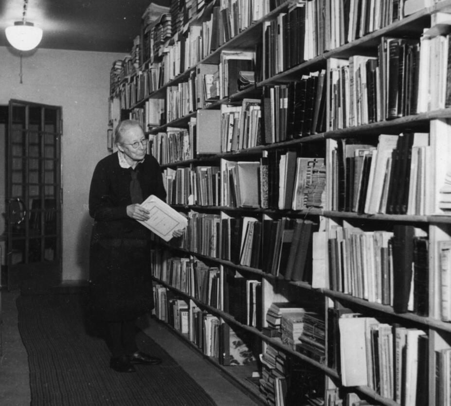 Anni Collan och idrottsbiblioteket