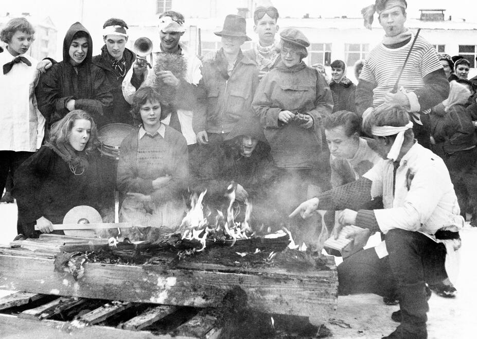 Penkkarit Lauttasaaressa 1957