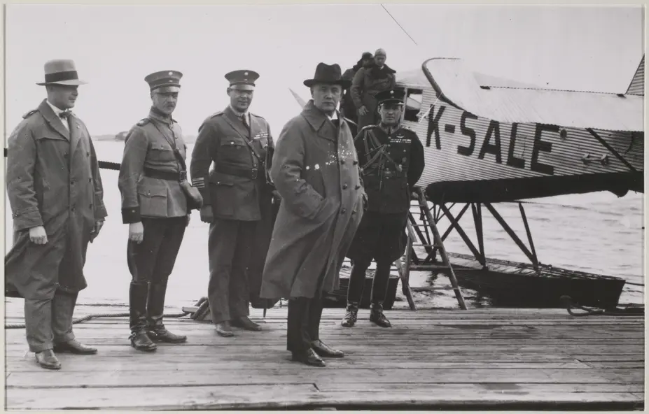 President Relander vid sjöflygplatsen på Skatudden