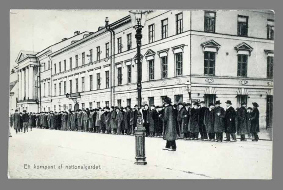 Helsingin valkokaartin vapaaehtoisia