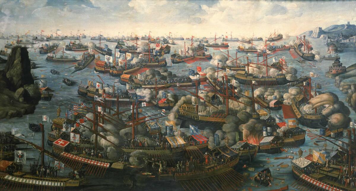 Oljemålningen visar en massa träfartyg engagerade i sjökrig. En del av fartygen har fattat eld.