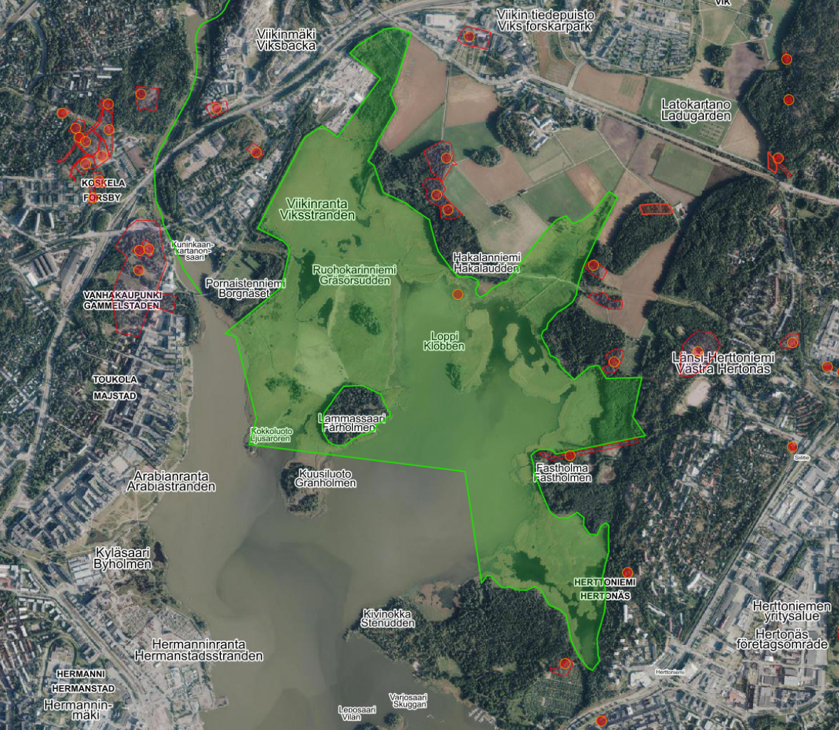 Skärmdumpning från Helsingfors stads karttjänst. På kartan markerat med grönt Gammelstadsvikens naturskyddsområde som tillhör Natura-nätverket och med rött byggd kulturmiljö. 