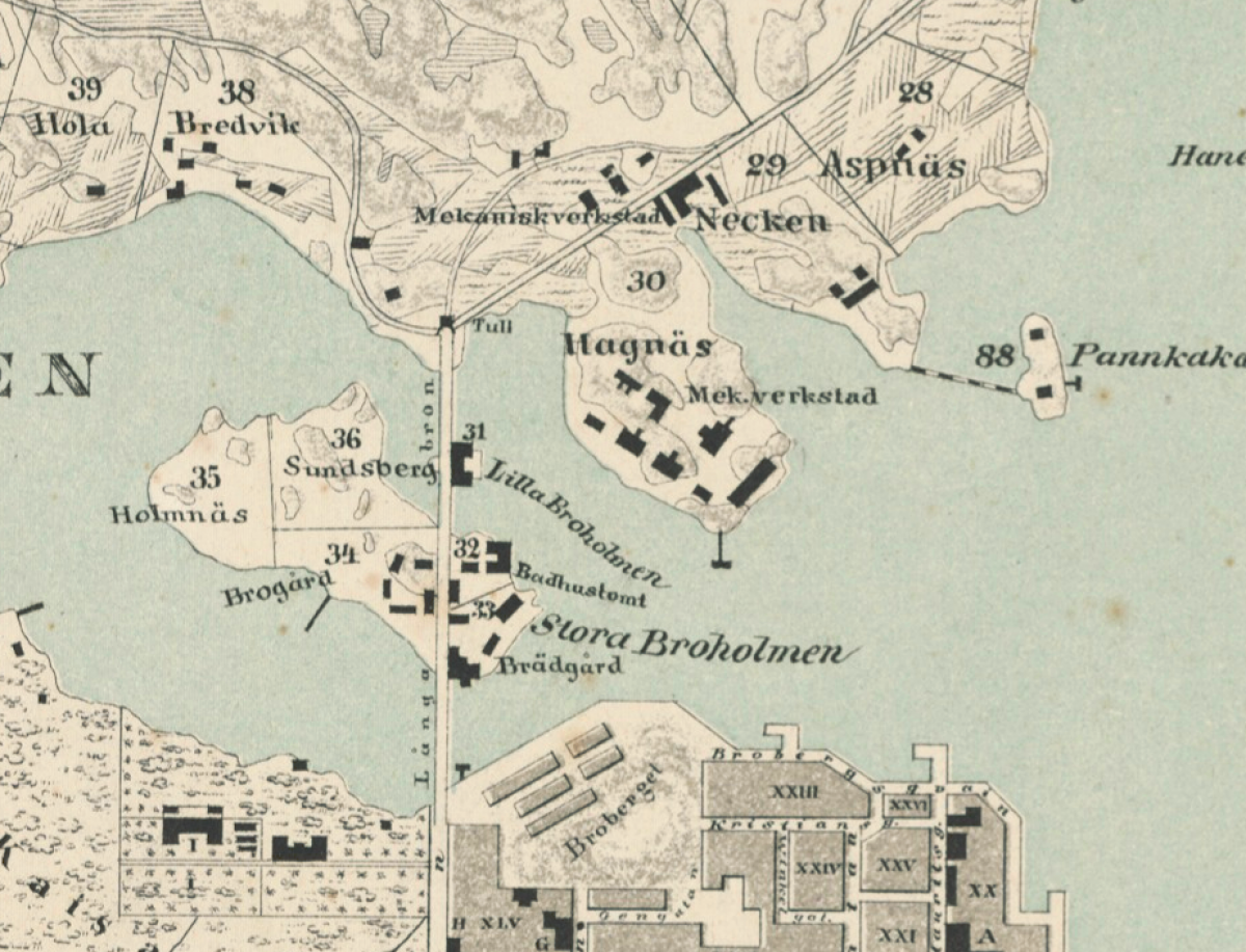 Rajaus Helsingin kartasta vuodelta 1869, joka kuvaa Hakaniemen aluetta. Siltasaaren ja Hakaniemen välistä salmea ei ole vielä täytetty. Karttaan on merkitty mustalla teollisuusrakennuksia.