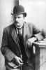 Eero Erkko (1860–1927) oli tilallisen poika Orimattilasta. Ennen Päivälehden perustamista hän oli toimittanut Keski-Suomi-lehteä Jyväskylässä. Päivälehden perustajien joukossa hänen roolinsa oli keskeinen: Erkosta tuli paitsi lehden ensimmäinen päätoimittaja, myös taloudellisen vastuun kantaja. Kenraalikuvernööri Bobrikov erotutti Erkon päätoimittajan paikalta vuonna 1900 ja karkotti hänet maasta kolme vuotta myöhemmin. Helsingin Sanomien päätoimittajaksi Erkko valittiin vuonna 1909.